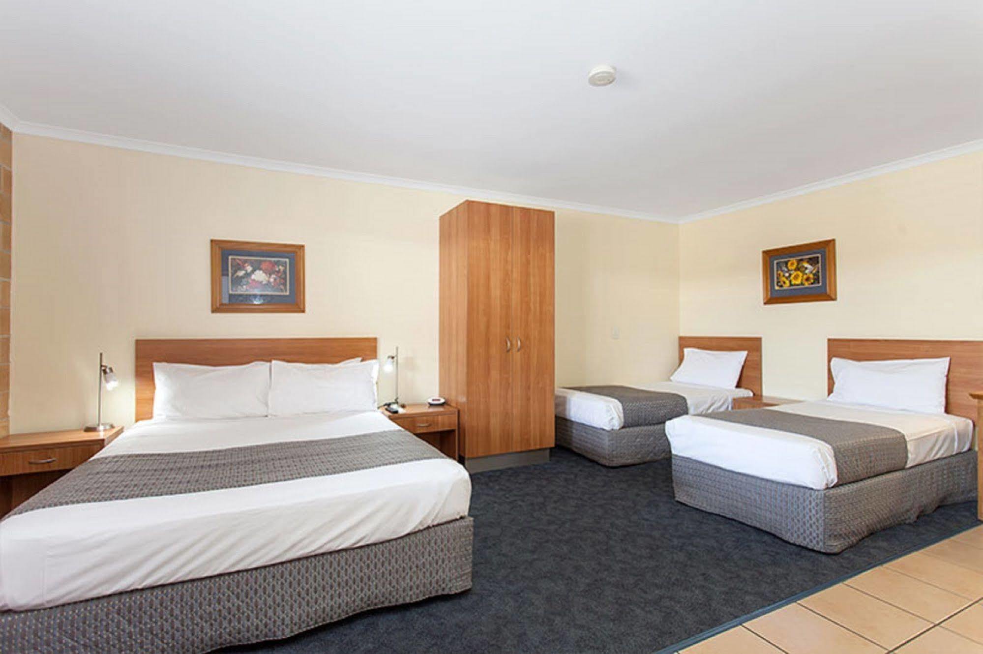 Windmill Motel & Events Centre Mackay Exteriér fotografie